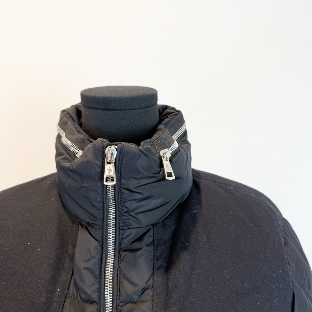Moncler Dark Puffer Jacket Size 0 (Fits like Small size) JU0012 - Picture 6 of 16